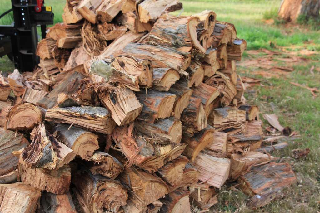 The pile of split wood.